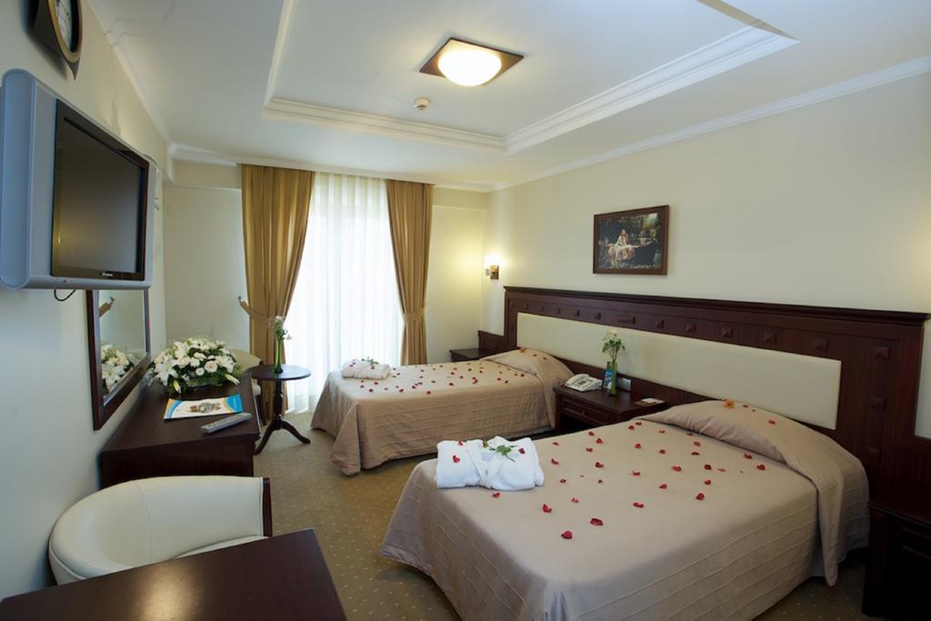 Anzer Beach Hotel Kumburgaz Szoba fotó