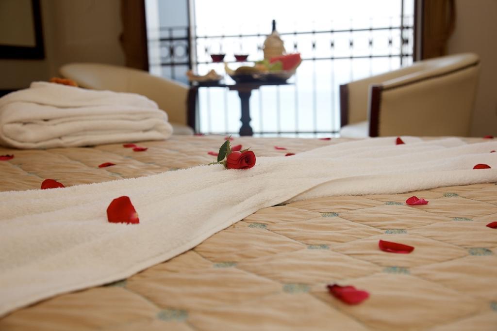 Anzer Beach Hotel Kumburgaz Szoba fotó